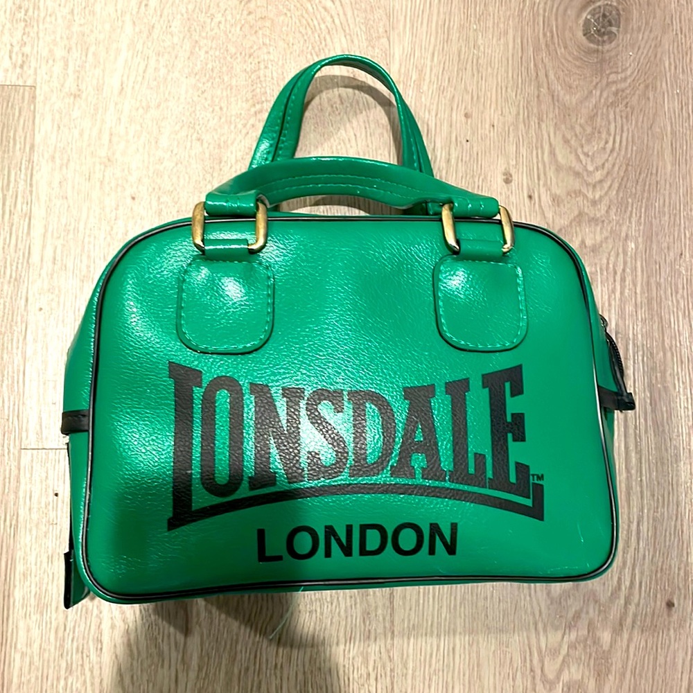 Lonsdale purse